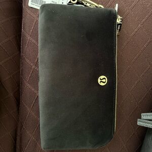 Black Velour Curved Wristlet - Lululemon